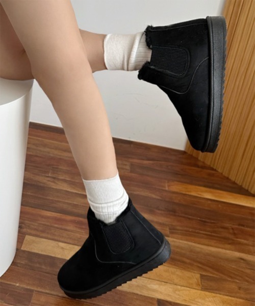 Miniministore（ミニミニストア）の「【新色追加】ムートンブーツ ブーツ モカシン 冬靴（ブーツ・レディース・アイボリー/ブラック/ブラウン/キャメル・24.5cm/23.5cm/24.0cm/23.0cm/22.5cm/25.0cm）」の8枚目の写真