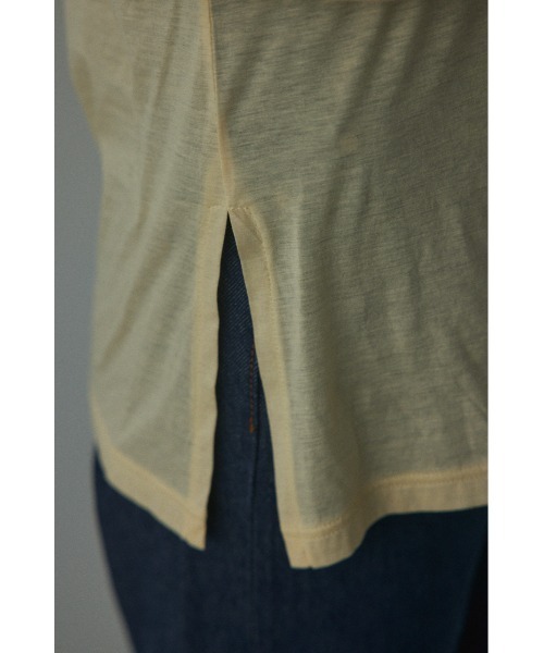 BLACK BY MOUSSY（ブラックバイマウジー）の「curved sleeve tops(カーブスリーブトップス)（Tシャツ/カットソー・レディース・ライトイエロー/ブラック/ホワイト・FREE）」の19枚目の写真