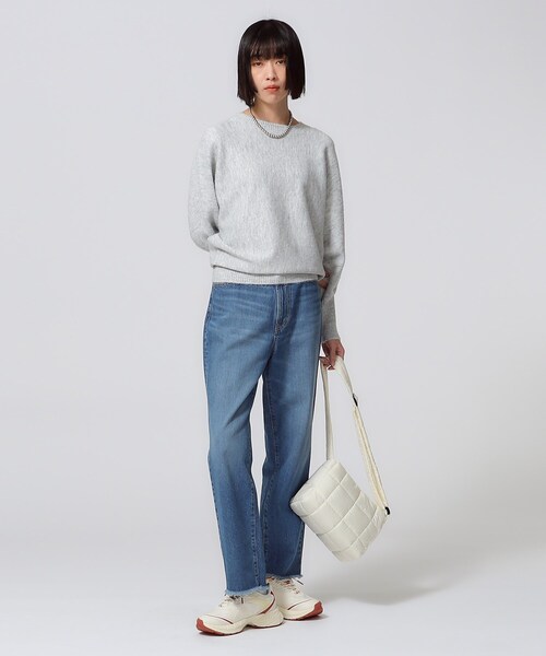 GALLEST（ギャレスト）の「リラックスラメクルーニット（ニット/セーター・レディース・ピンク系/ライトグレー/ライトベージュ/チャコールグレー・38）」の6枚目の写真