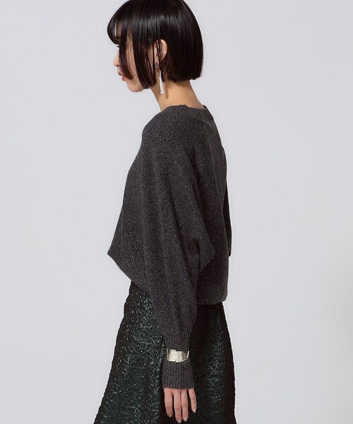 GALLEST（ギャレスト）の「リラックスラメクルーニット（ニット/セーター・レディース・ピンク系/ライトグレー/ライトベージュ/チャコールグレー・38）」の10枚目の写真