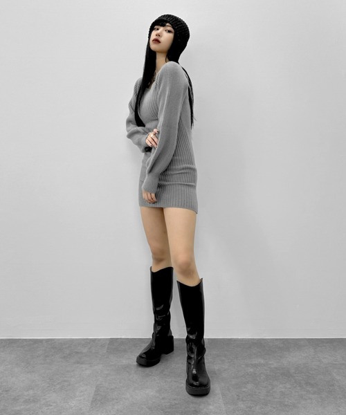 LVEU.(ラブユ.)の「【LVEU.】オープンネックニットミニワンピース / ワンピース ワンピ ミニ ミニワンピ パフスリーブ ニット リブ Uネック ブラック グレー(ワンピース・レディース・グレー/ブラック・FREE)」の7枚目の写真