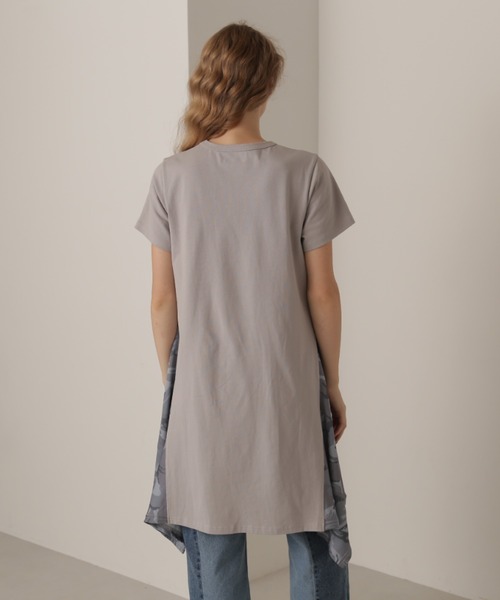 AVIREX(アヴィレックス)の「CAMO PRINT DRAPE ONE PIECE/カモプリントドレープワンピース(ワンピース・レディース・オリーブ/グレー/ブラック・SMALL/MEDIUM/LARGE)」の4枚目の写真