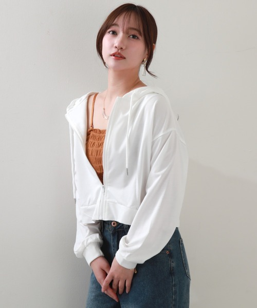 Cheek（チーク）の「クロップドZIPパーカー（パーカー・レディース・オフホワイト/ブラック・MEDIUM）」の2枚目の写真