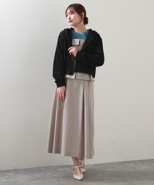 Cheek（チーク）の「クロップドZIPパーカー（パーカー・レディース・オフホワイト/ブラック・MEDIUM）」の11枚目の写真