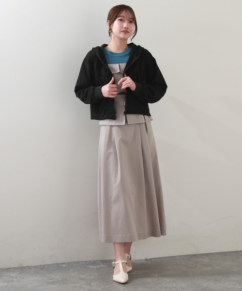 Cheek（チーク）の「クロップドZIPパーカー（パーカー・レディース・オフホワイト/ブラック・MEDIUM）」の12枚目の写真