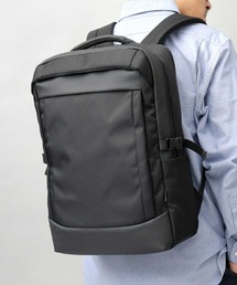 REGiSTA | スクエア型 PC収納対応 多収納 大きめサイズ ビジネスリュック(バックパック/リュック)