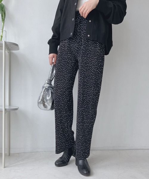 AS KNOW AS plus（アズノゥアズプラス）の「◎カットOK!! プリーツパンツ（その他パンツ・レディース・モカ/グレイッシュベージュ/ブラック系/ブラウン系/ブルー系/ピンク系/ブラック/アイボリー系/グレー系/ブラック系1/アイボリー系1/グレー系1・FREE）」の3枚目の写真