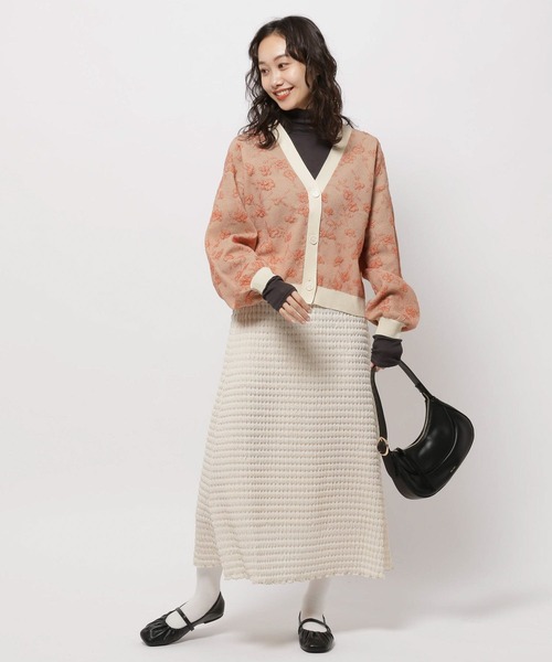 niko and...(ニコアンド)の「シアーフラワージャガードカーディガン(カーディガン/ボレロ・レディース・ブラック/オレンジ/ライトグリーン・FREE)」の17枚目の写真