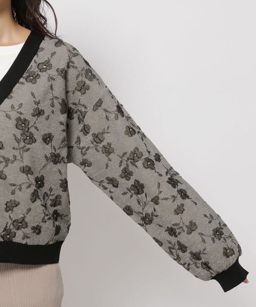 niko and...(ニコアンド)の「シアーフラワージャガードカーディガン(カーディガン/ボレロ・レディース・ブラック/オレンジ/ライトグリーン・FREE)」の14枚目の写真