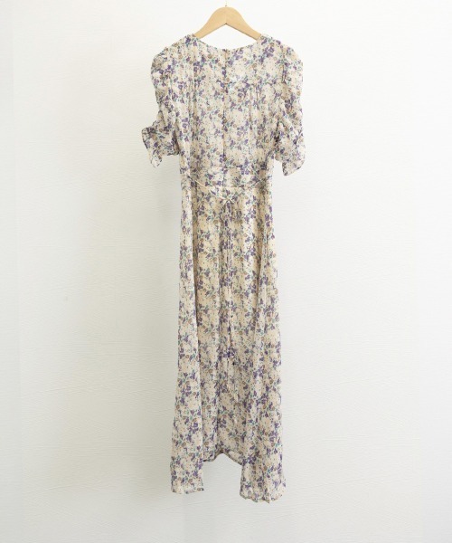 チップ⟡.·*.交渉中でも購入OKNEMIKA 花柄 半袖ワンピース セール】 【一部店舗限定】 夏みかん柄 半袖ワンピース