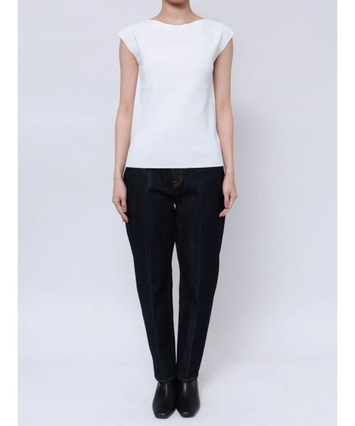 LAGUNAMOON(ラグナムーン)の「ミニマルボートネックニットプルオーバー(ニット/セーター・レディース・ホワイト/ブラック/オレンジ・FREE)」の12枚目の写真