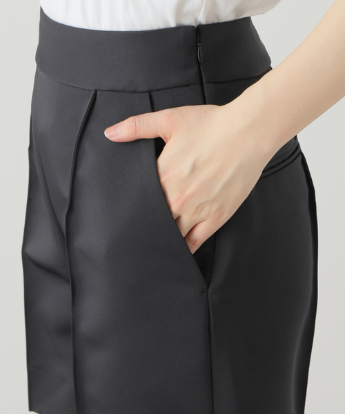 Noble(ノーブル)の「プレーンクロスショートパンツ(その他パンツ・レディース・ブラック・38/36)」の9枚目の写真
