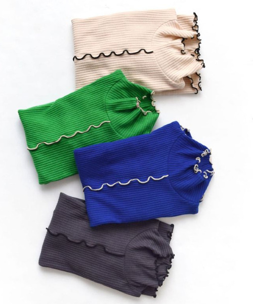 MIMIMEMETE(ミミメメット)の「バイカラーメロウ リブタートルカットソー(Tシャツ/カットソー・レディース・アイボリー/ブルー/チャコール/グリーン・L/M)」の5枚目の写真