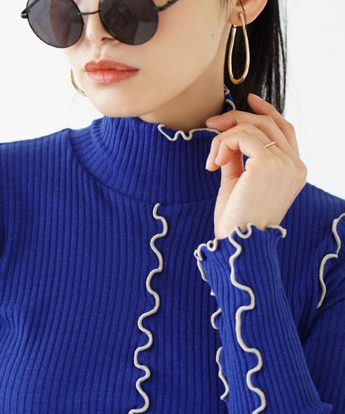 MIMIMEMETE(ミミメメット)の「バイカラーメロウ リブタートルカットソー(Tシャツ/カットソー・レディース・アイボリー/ブルー/チャコール/グリーン・L/M)」の13枚目の写真