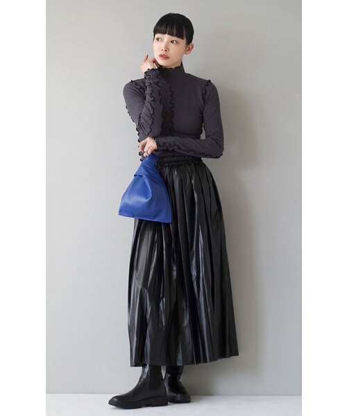 MIMIMEMETE(ミミメメット)の「バイカラーメロウ リブタートルカットソー(Tシャツ/カットソー・レディース・アイボリー/ブルー/チャコール/グリーン・L/M)」の21枚目の写真