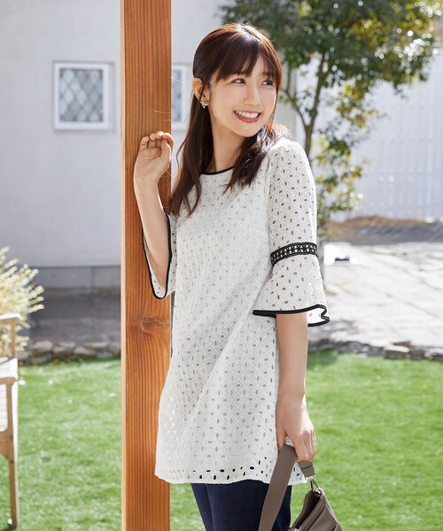小倉優子さん着用】パンチングレース配色チュニック（シャツ
