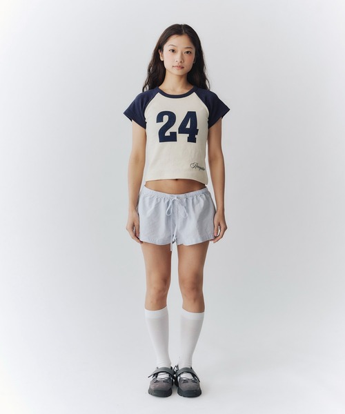FCMM（エフシーエムエム）の「NUMBERING RAGLAN TEE/ナンバリングラグランT（Tシャツ/カットソー・レディース・アイボリー/グレー/ホワイト・SMALL/MEDIUM）」の6枚目の写真