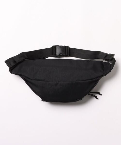 Alpha Industries(アルファインダストリーズ)の「ALPHA INDUSTRIES アルファインダストリーズ / WAIST BAG / TZ1092(ボディバッグ/ウエストポーチ・レディース・ブラック/カーキ・ONESIZE)」の6枚目の写真