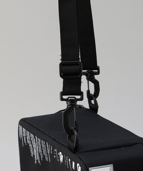 NIKE（ナイキ）の「限定展開　NIKE/ナイキ　スモール シュー ボックス バッグ  PRM（シューズ小物/雑貨・レディース・ブラック/ブルー/レッド・SMALL）」の9枚目の写真