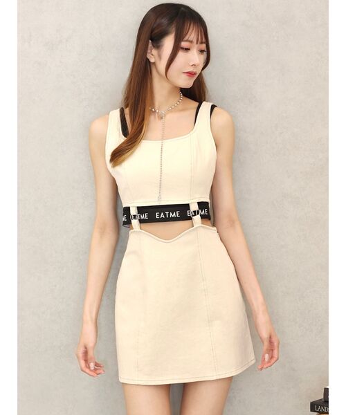 EATME（イートミー）の「カットアウトデニムジャンスカ（ジャンパースカート・レディース・ライトブルー/ブラック/アイボリー・SMALL/MEDIUM）」の2枚目の写真