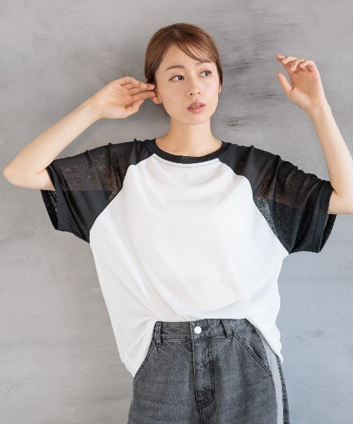 LAKOLE(ラコレ)の「シアーラグランTEE / 130595(Tシャツ/カットソー・レディース・グレー/オフホワイト/ブルー/オレンジ・FREE)」の2枚目の写真