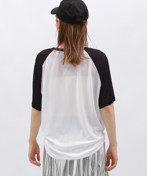 LAKOLE(ラコレ)の「シアーラグランTEE / 130595(Tシャツ/カットソー・レディース・グレー/オフホワイト/ブルー/オレンジ・FREE)」の9枚目の写真