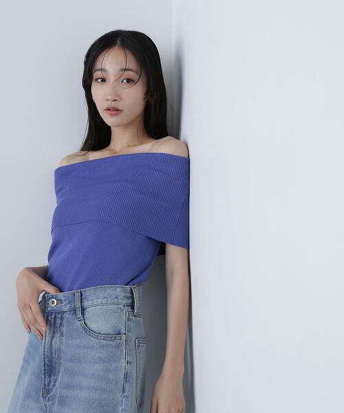 NATURAL BEAUTY BASIC（ナチュラルビューティーベーシック）の「◇ワイドオフショルリブニット（ニット/セーター・レディース・オフホワイト/ブラック/ダークブルー・FREE）」の3枚目の写真