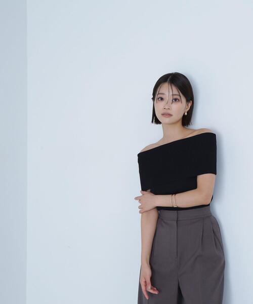 NATURAL BEAUTY BASIC（ナチュラルビューティーベーシック）の「◇ワイドオフショルリブニット（ニット/セーター・レディース・オフホワイト/ブラック/ダークブルー・FREE）」の20枚目の写真