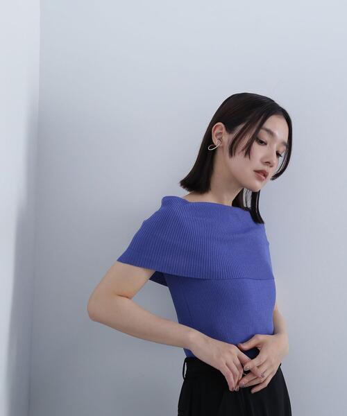 NATURAL BEAUTY BASIC（ナチュラルビューティーベーシック）の「◇ワイドオフショルリブニット（ニット/セーター・レディース・オフホワイト/ブラック/ダークブルー・FREE）」の9枚目の写真