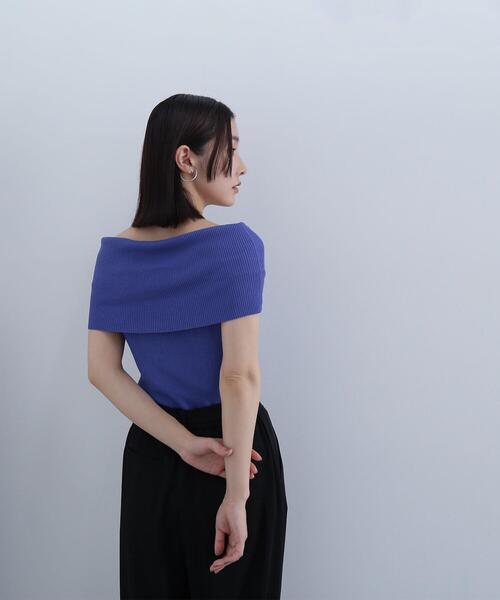NATURAL BEAUTY BASIC（ナチュラルビューティーベーシック）の「◇ワイドオフショルリブニット（ニット/セーター・レディース・オフホワイト/ブラック/ダークブルー・FREE）」の16枚目の写真