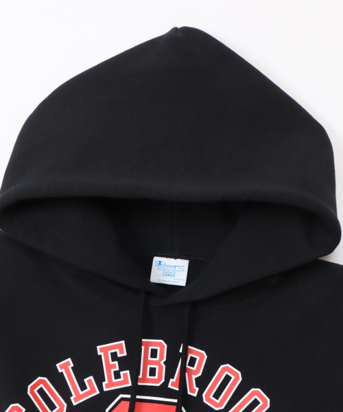 Champion(チャンピオン)の「【Champion/チャンピオン】メンズ リバースウィーブ(R) フーデッドスウェットシャツ(パーカー・メンズ・レッド/シルバーグレー/モカ/ブラック/ダークネイビー/オートミール・MEDIUM/X-LARGE/LARGE)」の16枚目の写真