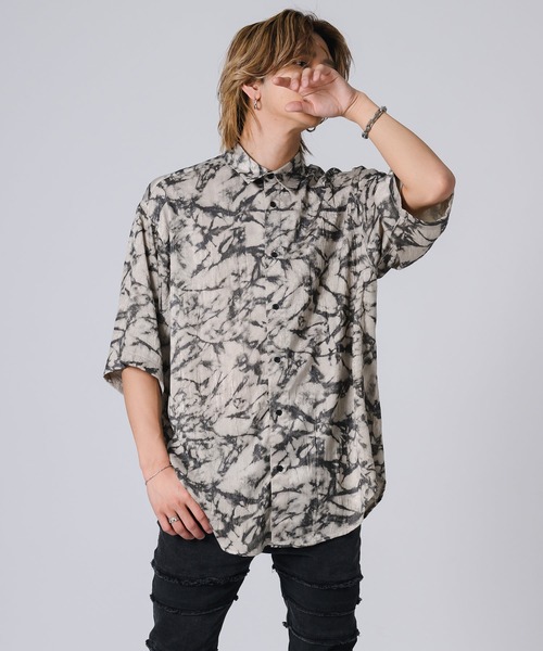 REGIEVO(レジエボ)の「REGIEVO 半袖シアーシャツ(シャツ/ブラウス・メンズ・ベージュ/ブラック・MEDIUM/LARGE)」の1枚目の写真