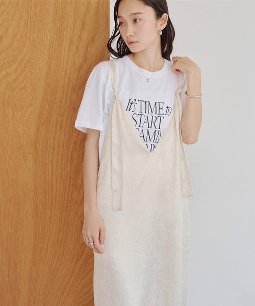 titivate(ティティベイト)の「箔プリントワッシャーワンピース(ワンピース・レディース・ゴールド/オフホワイト・M)」の6枚目の写真