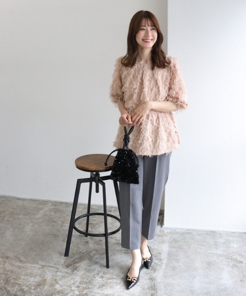 Pierrot（ピエロ）の「ジャカードギャザーフレアブラウス（シャツ/ブラウス・レディース・アイボリー/ピンクベージュ/ブラック・L/M）」の14枚目の写真