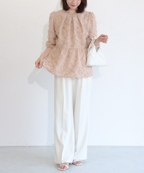 Pierrot（ピエロ）の「ジャカードギャザーフレアブラウス（シャツ/ブラウス・レディース・アイボリー/ピンクベージュ/ブラック・L/M）」の18枚目の写真