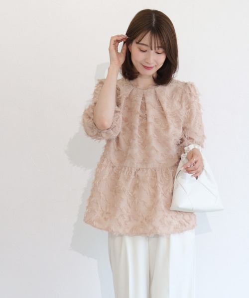 Pierrot（ピエロ）の「ジャカードギャザーフレアブラウス（シャツ/ブラウス・レディース・アイボリー/ピンクベージュ/ブラック・L/M）」の19枚目の写真