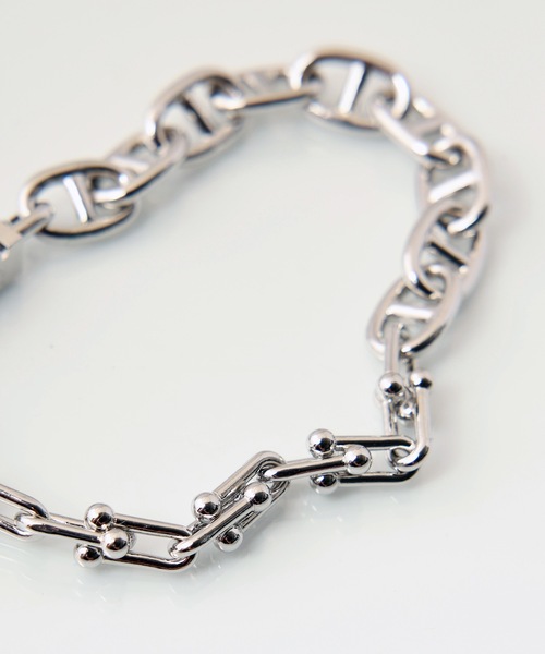 Jieda(ジエダ)の「SWITCHING BRACELET B(ブレスレット・メンズ・シルバー・ONESIZE)」の6枚目の写真