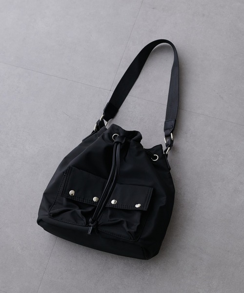 LARUTA 黒 巾着型 ショルダーバッグ セール】【LARUTA】ナイロン巾着バッグ（ショルダーバッグ