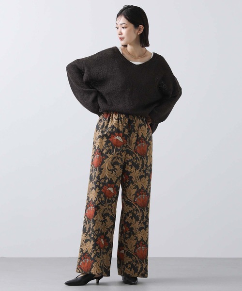 Acuta（アクータ）の「アネモネ柄ワイドイージーパンツ（その他パンツ・レディース・ブラック×レッド・FREE）」の6枚目の写真