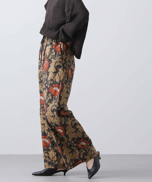 Acuta（アクータ）の「アネモネ柄ワイドイージーパンツ（その他パンツ・レディース・ブラック×レッド・FREE）」の8枚目の写真