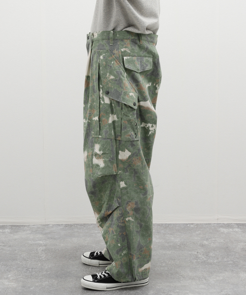 パンツ Gurank Cargo pants camouflage Gurank - Cargo pants camouflage - BLUE NEON