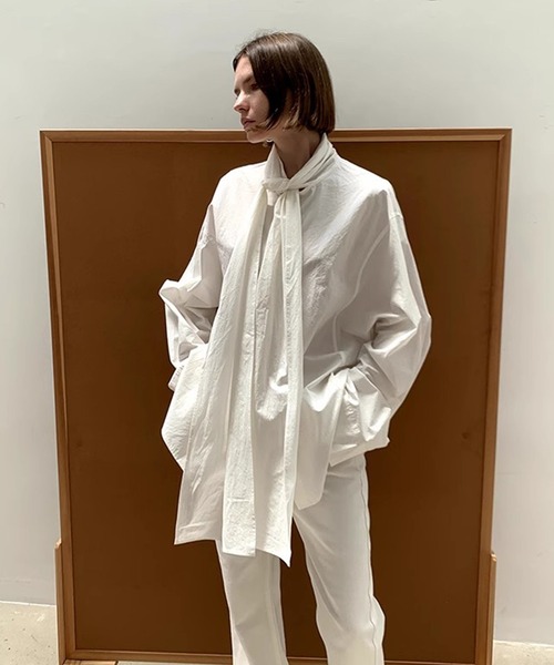 chuclla(チュクラ)の「【LONSLAN】ドルマンスリーブ ボウタイシャツ CHLONW24a027(シャツ/ブラウス・レディース・ブラック/ホワイト・FREE)」の7枚目の写真