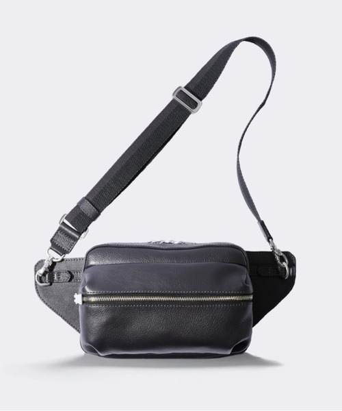 aniary(アニアリ)の「ボディバッグ(シュリンクレザー)(ボディバッグ/ウエストポーチ・メンズ・ブラック/チャコールグレー/グレー/ネイビー/ネイビー系・FREE)」の2枚目の写真