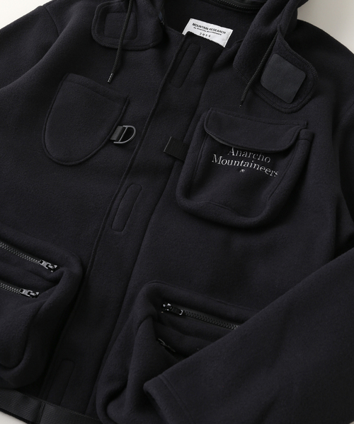 MOUNTAIN RESEARCH（マウンテンリサーチ）の「MOUNTAIN RESEARCH Storm Parka（ブルゾン・メンズ・ブラック・LARGE/MEDIUM）」の6枚目の写真