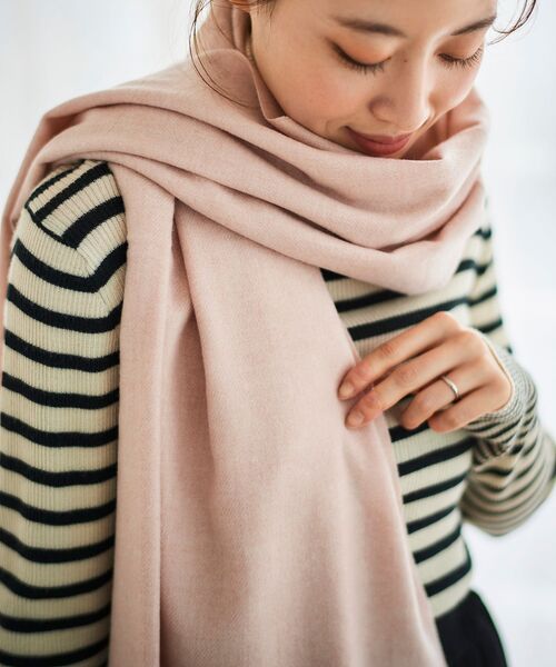 le.coeur blanc（ルクールブラン）の「カシミヤタッチストール（ストール/ショール・レディース・ベージュ/ライトピンク・FREE）」の19枚目の写真