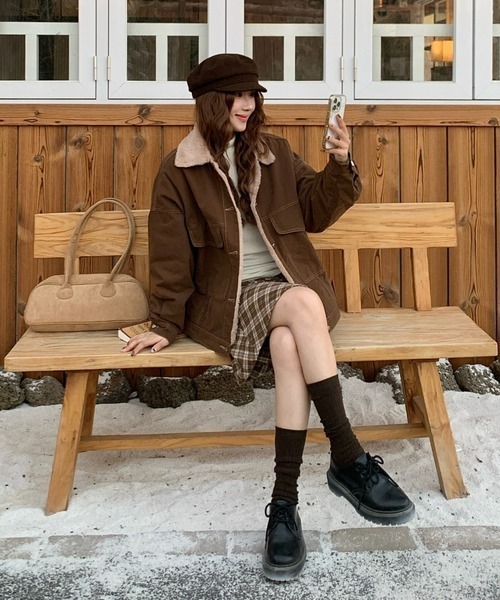 LAC-VERT（ラック・ヴェール）の「インナーファーデニムステッチブルゾン（ブルゾン・レディース・ブラック/グレー/ブラウン・FREE）」の19枚目の写真