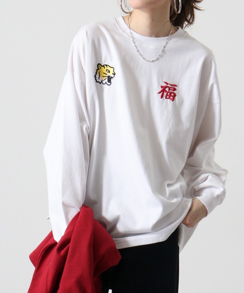 FUNALIVE(ファンアライブ)の「ヘビーウエイトワイドシルエット刺繍ロングスリーブTシャツ(Tシャツ/カットソー・メンズ・ブラック系その他2/ダークグリーン/モカ/スミクロ/ブラック/ライトブラック/ホワイト系その他2/ホワイト・L/M/LL)」の3枚目の写真