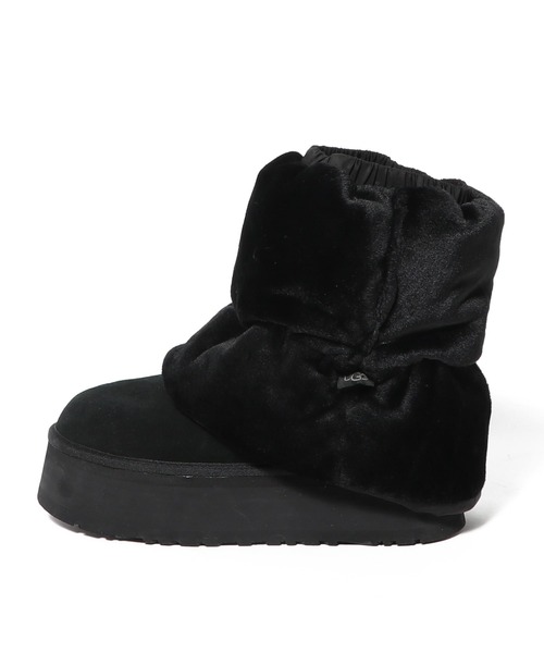 ESTNATION(エストネーション)の「UGG / クラシック ミニ ディッパー パファー ブーツ(ブーツ・レディース・ブラック・7/8/6)」の8枚目の写真