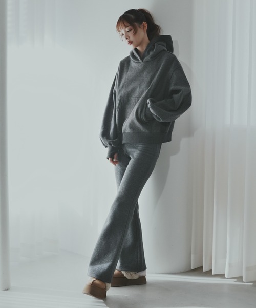 Lallana（ララーナ）の「ラメスウェットパンツ（スウェットパンツ