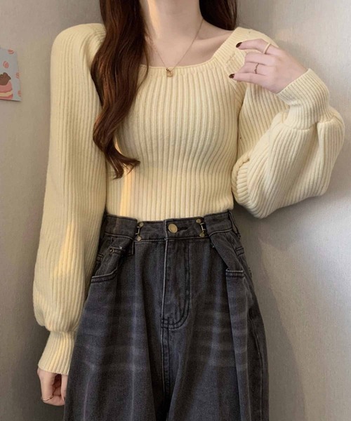 NANEA(ナネア)の「ボリュームスリーブニット(ニット/セーター・レディース・ブラック/グレー/ブラウン/ベージュ/レッド・フリー)」の5枚目の写真